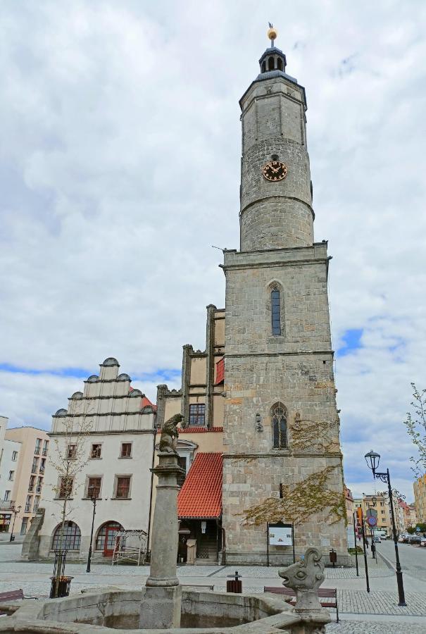 Noclegi, Sloneczne Mieszkanie We Lwowku Slaskim Lwowek Slaski Exterior foto